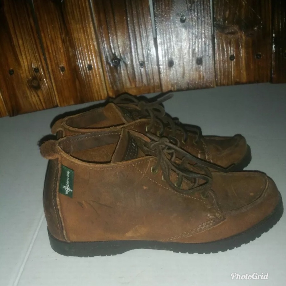EASTLAND Leather Hipster Ankle Chukka Boots Sz 6M